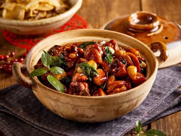 Ch12 Three-cup boneless chicken 无骨三杯鸡